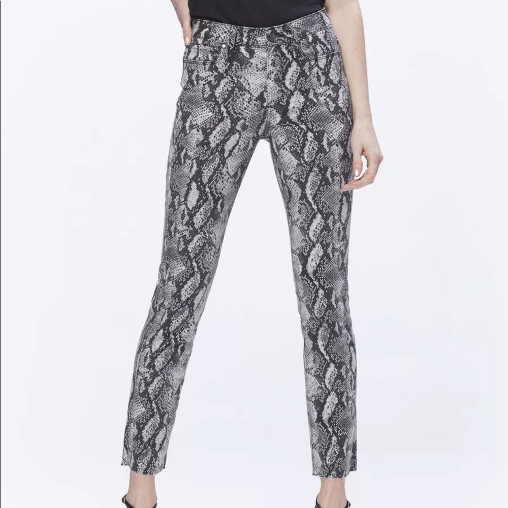 Hoxton Raw Hem Snake Print High-Rise Slim Jeans